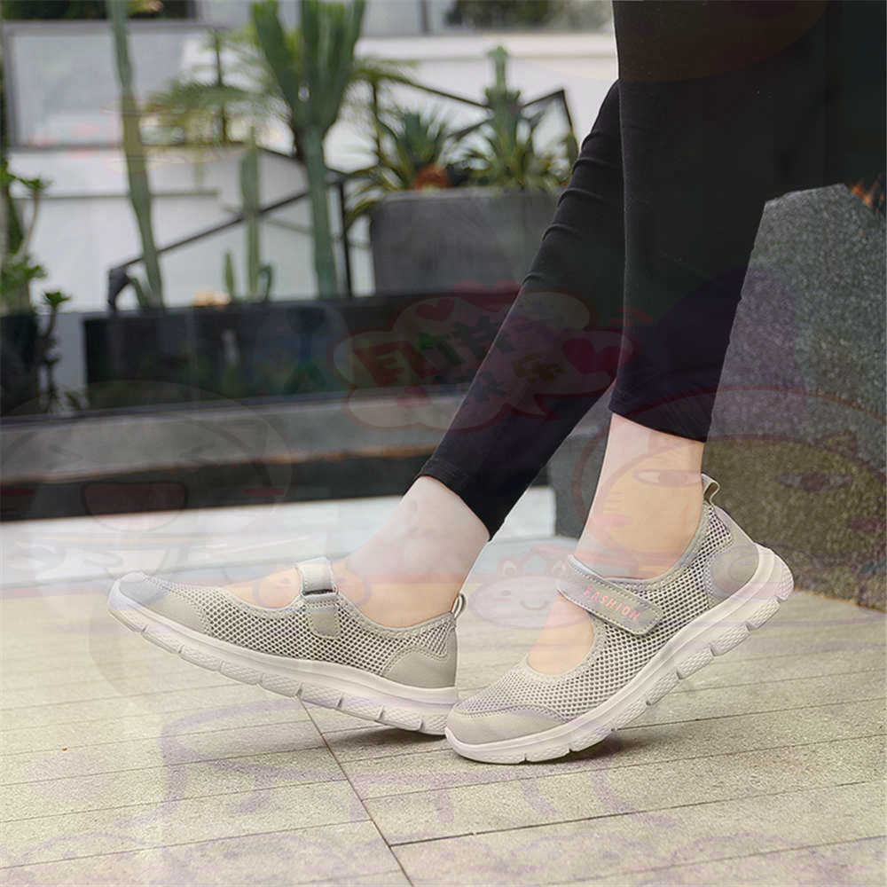 Vintage Fashion Collecting And Wearing Designer Classics - Number 40 Net Womens Tennis Shoes