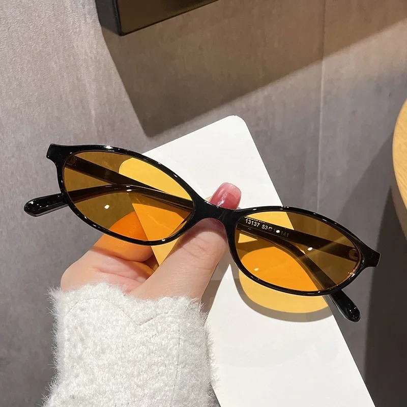 New Retro Sexy Cat Eye Sunglas - Vintage Fashion Girl 评论和价格