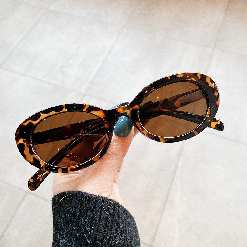 Vintage Small Oval Sunglasses  - Vintage Fashion Girl 评论和价格