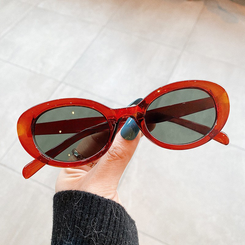 Vintage Small Oval Sunglasses  - Vintage Fashion Girl 评论和价格