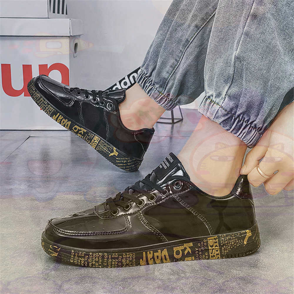 Round Foot Size 45 Sneakers Wh - Vintage Fashion Collecting And Wearing Designer Classics 评论和价格